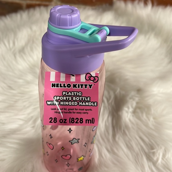 HELLO KITTY | 28oz Pink Sports Bottle - Picture 5 of 6